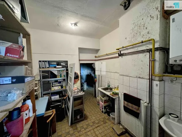 Prodej obchodního prostoru, Chlumčany, U Keramičky, 168 m2