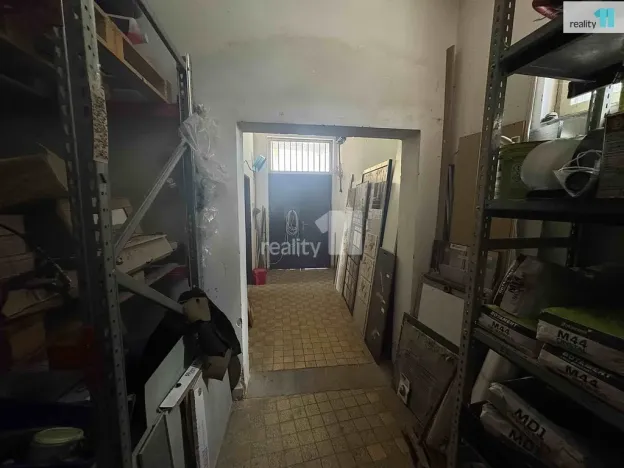 Prodej obchodního prostoru, Chlumčany, U Keramičky, 168 m2