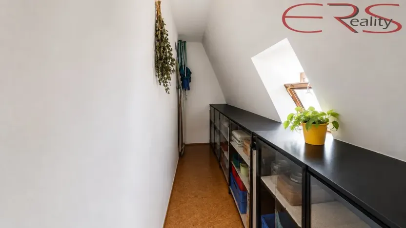 Pronájem bytu 1+1, Jablonec nad Nisou, U Jeslí, 39 m2