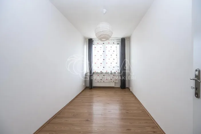Pronájem bytu 3+kk, Praha - Kamýk, Papírníkova, 74 m2