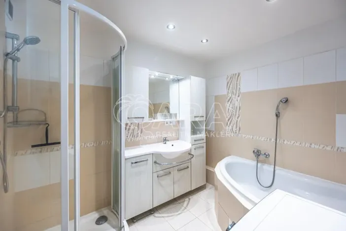 Pronájem bytu 3+kk, Praha - Kamýk, Papírníkova, 74 m2