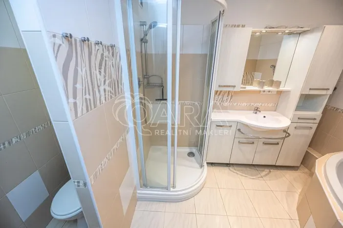 Pronájem bytu 3+kk, Praha - Kamýk, Papírníkova, 74 m2