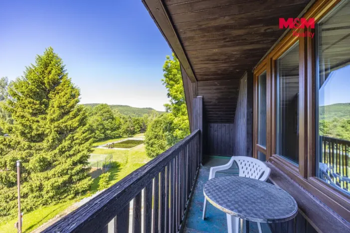 Prodej ubytování, Deštné v Orlických horách, 1200 m2