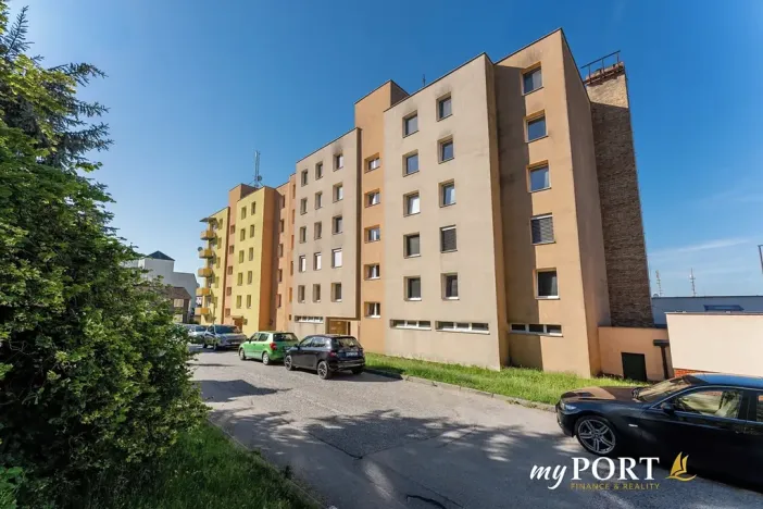 Prodej bytu 3+1, Hluboká nad Vltavou, Nerudova, 71 m2