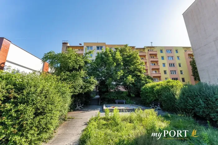 Prodej bytu 3+1, Hluboká nad Vltavou, Nerudova, 71 m2