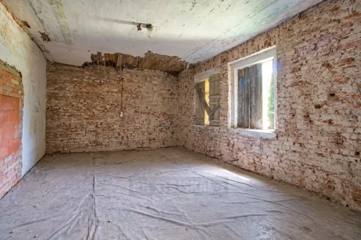 Prodej vícegeneračního domu, Moldava, 431 m2