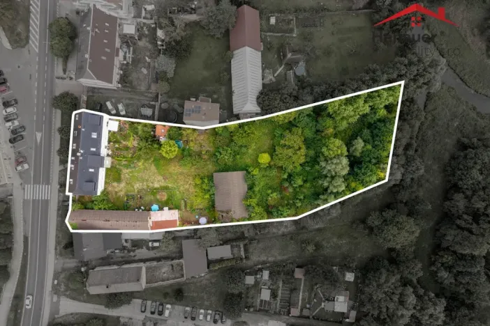Prodej komerční nemovitosti, Hostomice, Školní náměstí, 487 m2
