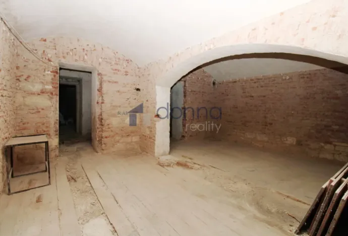 Pronájem obchodního prostoru, Praha, Polská, 83 m2