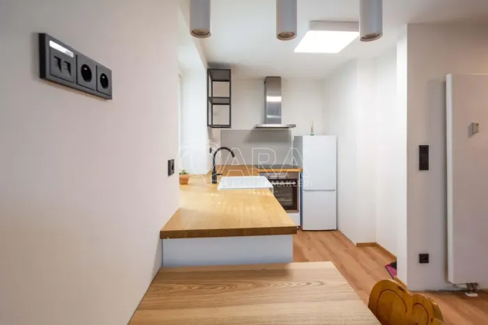 Prodej bytu 1+kk, Neratovice, Školní, 30 m2