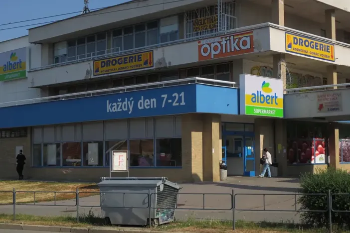 Pronájem obchodního prostoru, Brno, 711 m2