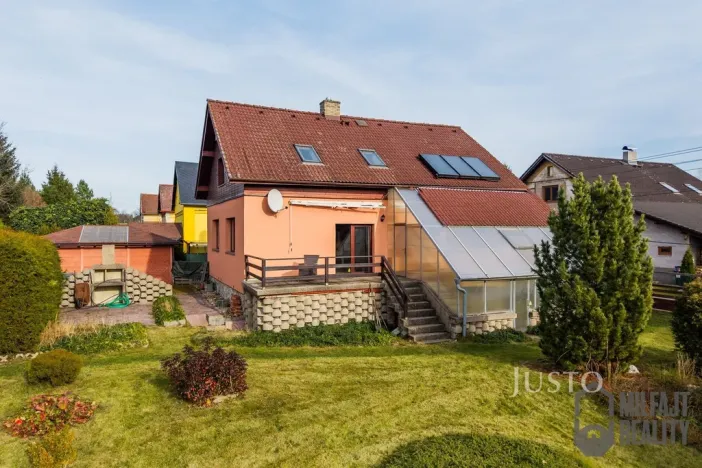 Prodej rodinného domu, Jindřichovice pod Smrkem, 190 m2