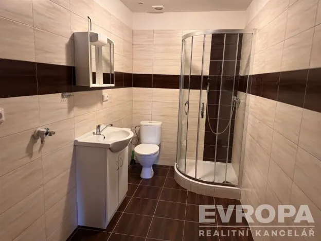 Pronájem bytu 3+kk, Liberec - Liberec IV-Perštýn, Košická, 61 m2