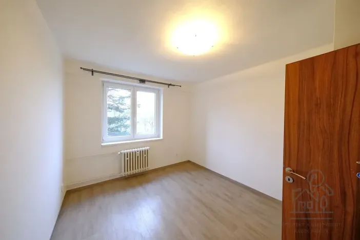 Pronájem bytu 3+kk, Praha - Hloubětín, Poděbradská, 65 m2