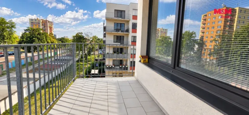 Pronájem bytu 2+kk, Pardubice - Zelené Předměstí, Pod Vinicí, 57 m2