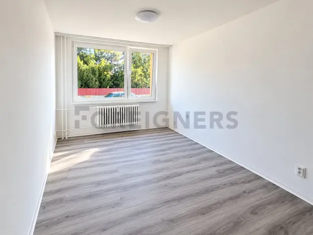 Pronájem bytu 2+kk, Hostivice, Školská, 42 m2