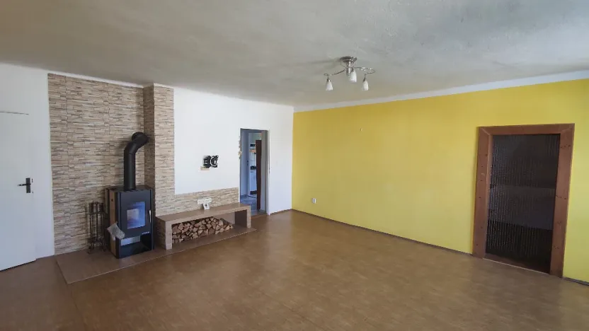 Prodej bytu 4+1, Volary, Krátká, 136 m2