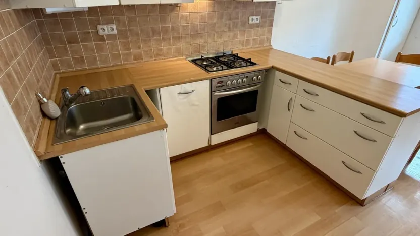 Pronájem bytu 3+kk, Praha - Újezd nad Lesy, Machovická, 72 m2