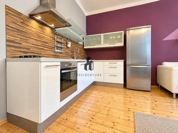 Prodej bytu 1+kk, Praha - Vršovice, Bulharská, 30 m2