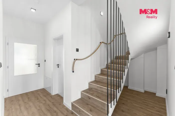 Prodej rodinného domu, Unhošť, 156 m2