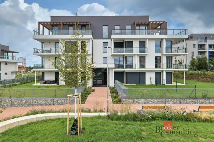 Pronájem bytu 1+kk, Praha - Dolní Chabry, Za Pískovnou, 37 m2