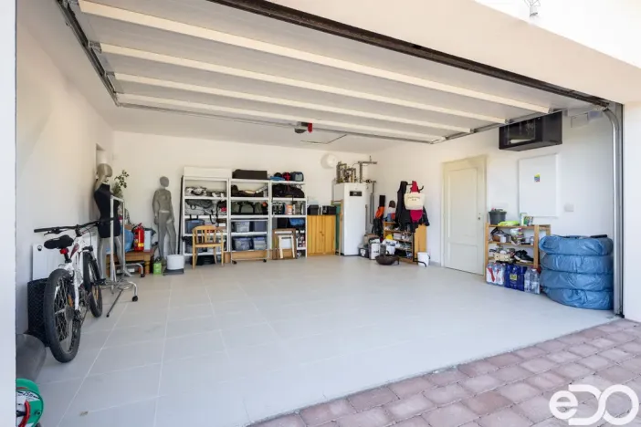 Prodej rodinného domu, Trnová, 219 m2