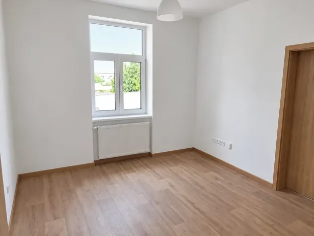 Pronájem bytu 2+kk, Pardubice, Jana Palacha, 40 m2