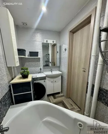 Prodej bytu 2+kk, Jirkov, 62 m2