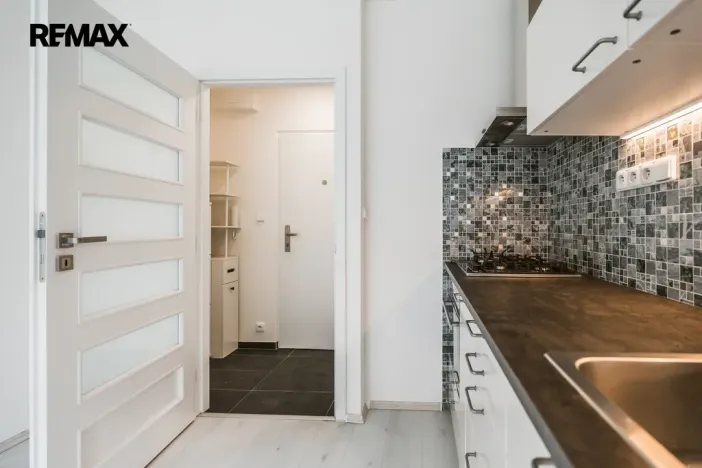 Prodej bytu 2+kk, Praha - Braník, Jílovská, 36 m2
