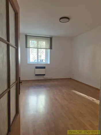 Pronájem bytu 2+1, Praha - Holešovice, V háji, 51 m2