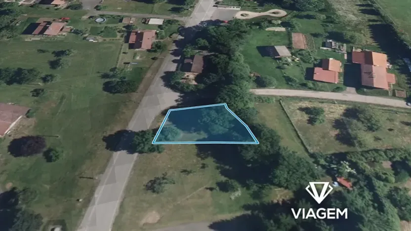 Prodej podílu pozemku pro bydlení, Stružinec, 233 m2