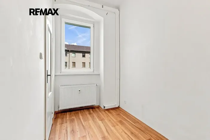 Pronájem bytu 1+1, Plzeň, Skvrňanská, 50 m2