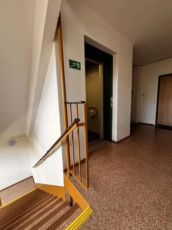 Pronájem bytu 1+kk, Praha - Chodov, Augustinova, 46 m2