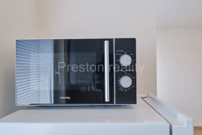 Pronájem bytu 1+kk, Praha - Modřany, Angelovova, 28 m2