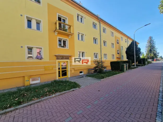 Pronájem bytu 2+kk, Uničov, Bratří Čapků, 57 m2