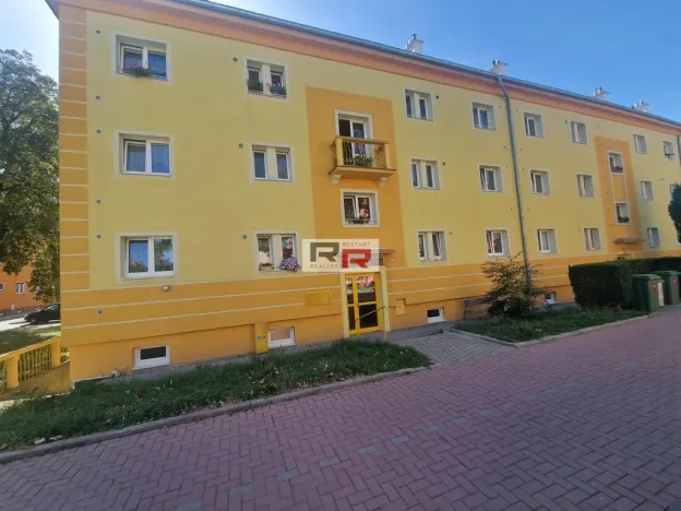 Pronájem bytu 2+kk, Uničov, Bratří Čapků, 57 m2