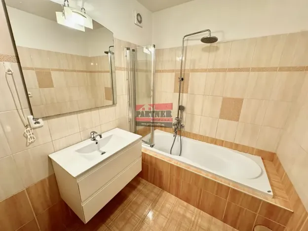 Pronájem bytu 2+kk, Tábor, 9. května, 58 m2