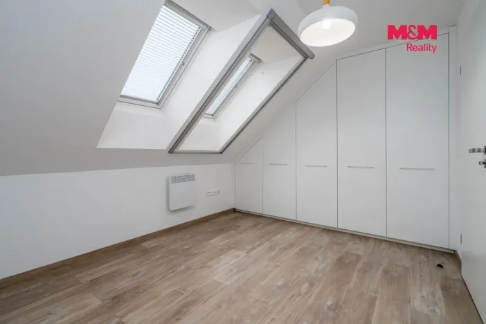 Prodej bytu 3+kk, Smiřice - Rodov, 81 m2