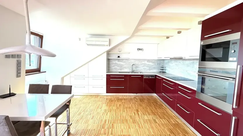 Prodej bytu 2+kk, Praha - Braník, Pod svahem, 80 m2