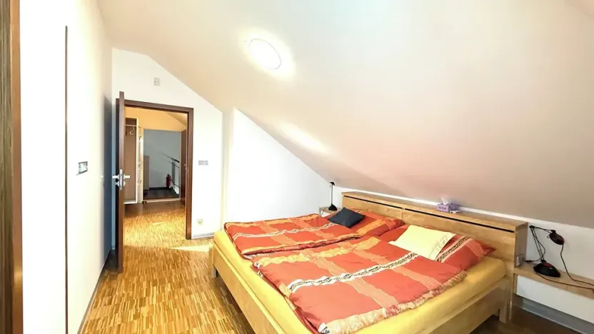 Prodej bytu 2+kk, Praha - Braník, Pod svahem, 80 m2