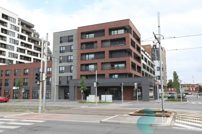 Pronájem bytu 1+kk, Praha - Hloubětín, Poděbradská, 32 m2
