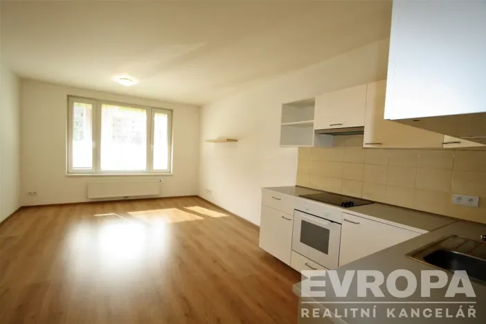 Pronájem bytu 1+kk, Praha - Letňany, Pavla Beneše, 37 m2