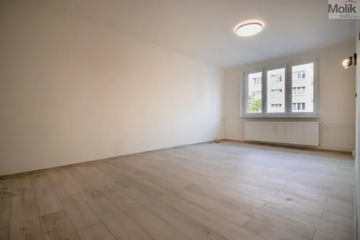 Pronájem bytu 2+1, Chomutov, Arbesova, 62 m2