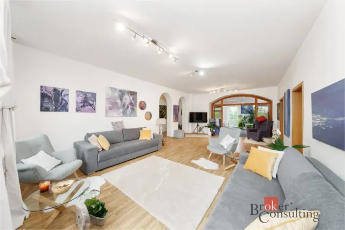 Prodej obchodního prostoru, Hostivice, Čsl. armády, 1000 m2
