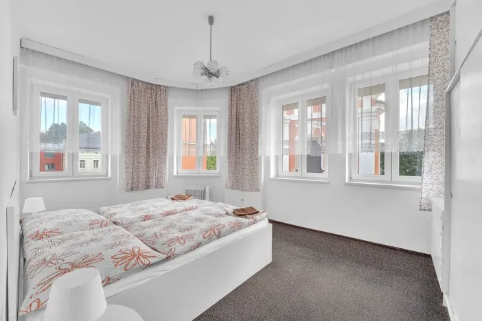 Prodej ubytování, Červený Kostelec, náměstí T. G. Masaryka, 1120 m2
