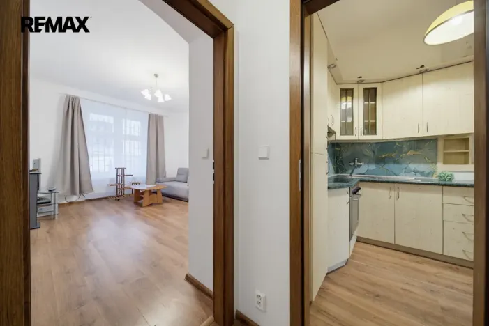 Prodej bytu 4+1, Karlovy Vary, Raisova, 80 m2