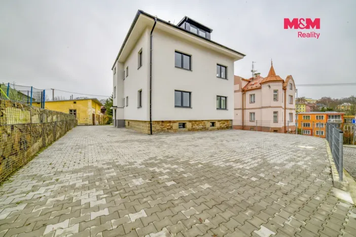 Prodej činžovního domu, Luby, Revoluční, 218 m2