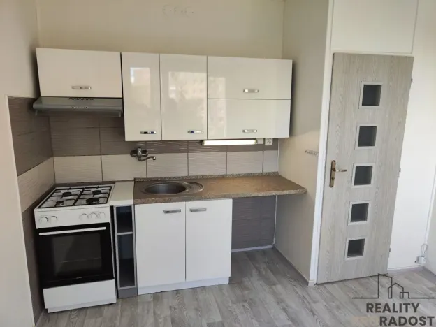 Pronájem bytu 1+1, Chomutov, 17. listopadu, 36 m2