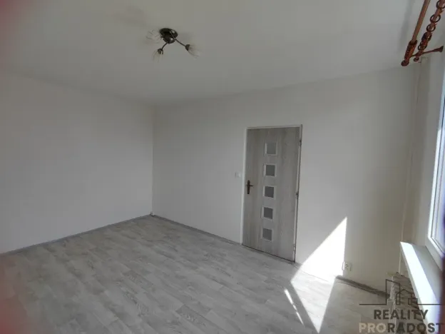 Pronájem bytu 1+1, Chomutov, 17. listopadu, 36 m2