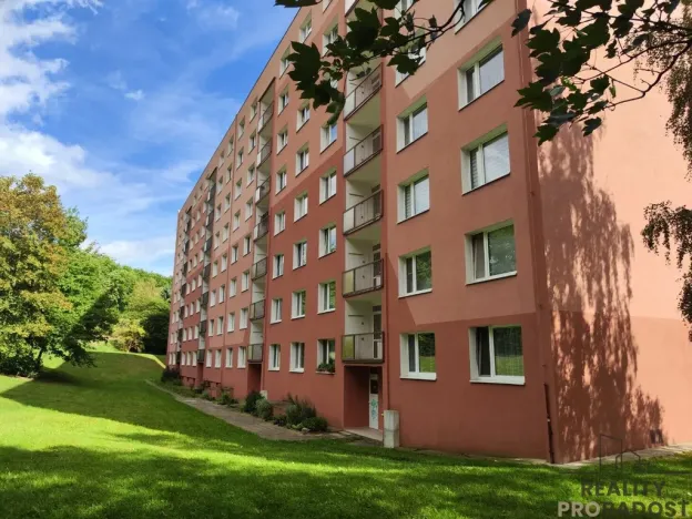 Pronájem bytu 1+1, Chomutov, 17. listopadu, 36 m2