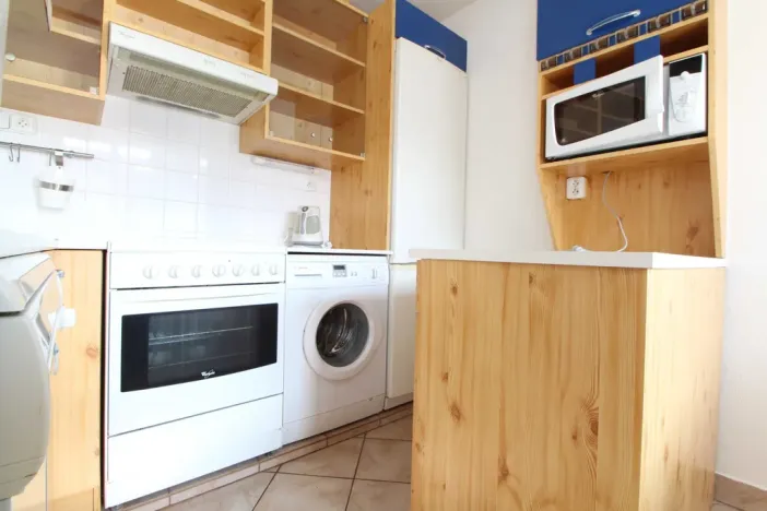 Pronájem bytu 3+kk, Praha - Prosek, Veltruská, 55 m2